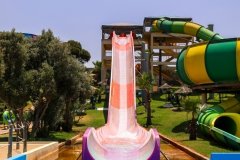 12-LE-NIAGARA-GLISSE-ROUGE